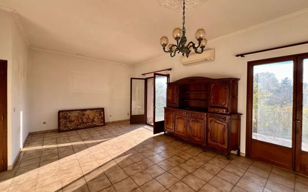 Maison à vendre    3 pièces • 104,84 m2 Béziers