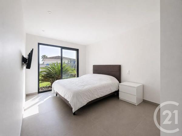 Maison à vendre  5 pièces - 142,76 m 2   LE GRAU D AGDE  - 34