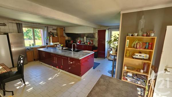 Maison à vendre  7 pièces - 230,60 m2 STE NATHALENE - 24
