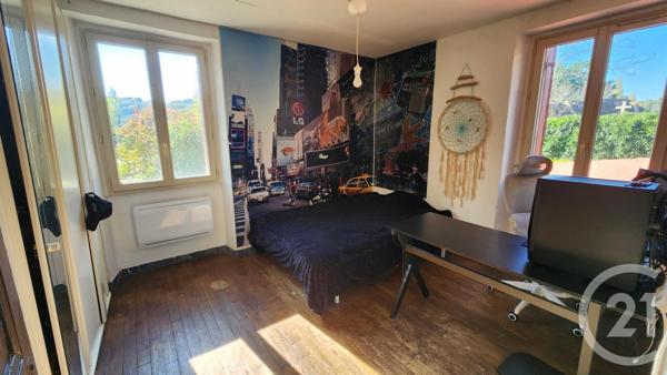 Maison à vendre  7 pièces - 230,60 m2 STE NATHALENE - 24