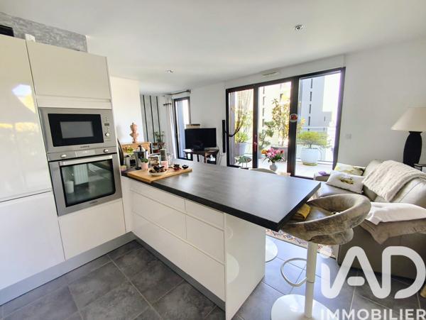 Appartement à vendre 3 pièces 63 m² Bordeaux