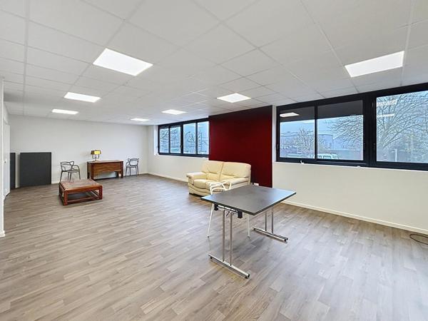 Location bureau Saint-Florentin - 60 m² - 500 €/mois