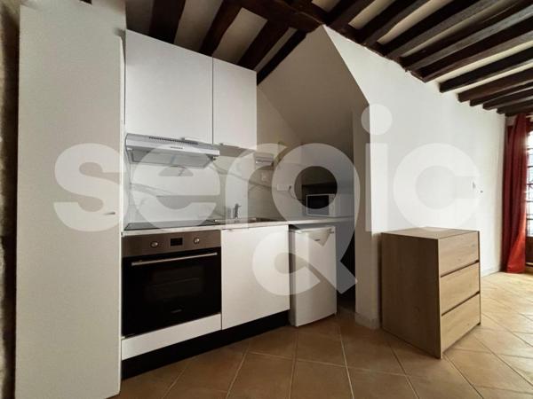 Location 2 Pieces 40 60200 Compiegne 43 1174 01 0001