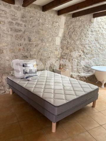 Location 2 Pieces 40 60200 Compiegne 43 1174 01 0001