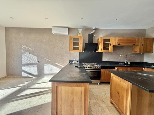 Vente / Maison et grand terrain