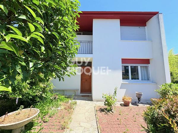 MAISON 3 CHAMBRES PROCHE CENTRE/CALME ET CONFORT