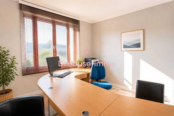 Commerce à vendre 3 pièces de 100 m²