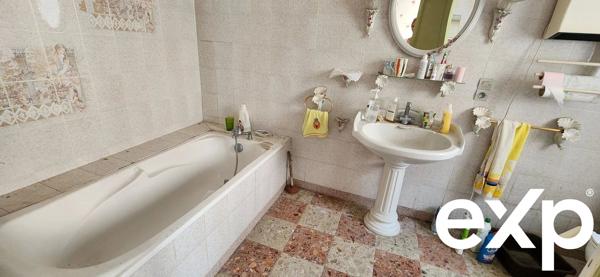 Ancien maison vigneronne à rénover