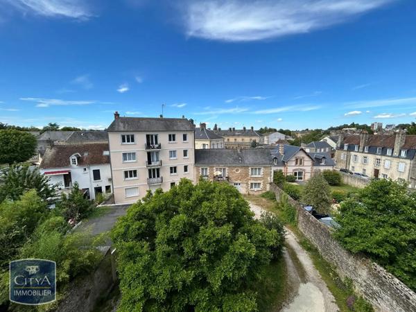 Appartement à louer 4 pièces 101.55m² Alençon (61000)
