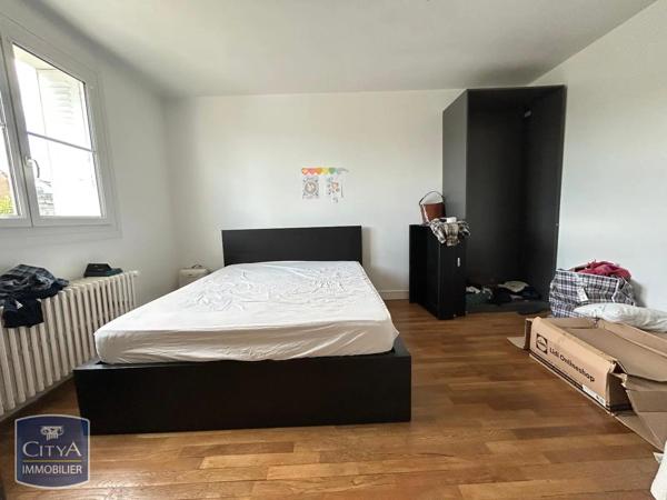 Appartement à louer 4 pièces 101.55m² Alençon (61000)