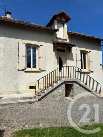 Maison à vendre  4 pièces - 90 m 2   LAROQUEBROU  - 15