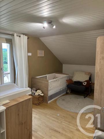 Maison à vendre  4 pièces - 90 m 2   LAROQUEBROU  - 15