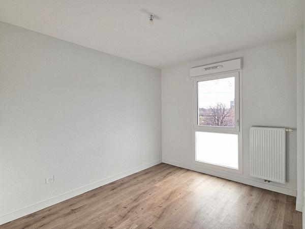 Appartement Clermont-ferrand 2 pièces 32.76 m2