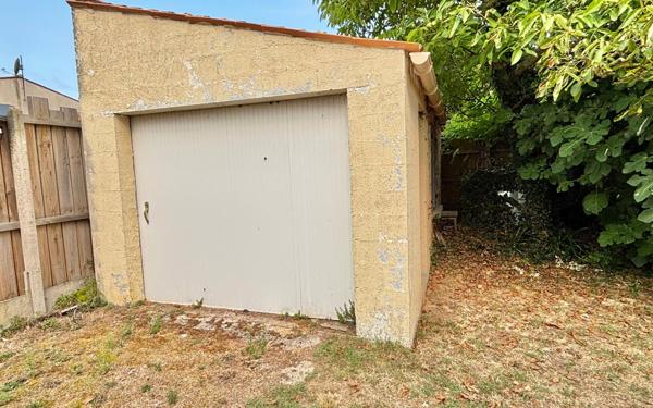 Maison à vendre    4 pièces •  Saint-Pierre-d'Oléron