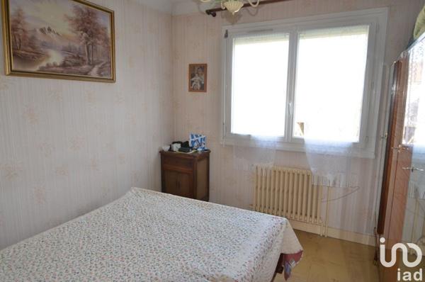 Maison 6 pièces de 116 m² à Saint-Rémy-lès-Chevreuse (78470)