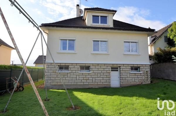 Maison 6 pièces de 116 m² à Saint-Rémy-lès-Chevreuse (78470)