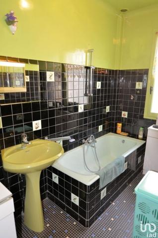 Maison 6 pièces de 116 m² à Saint-Rémy-lès-Chevreuse (78470)