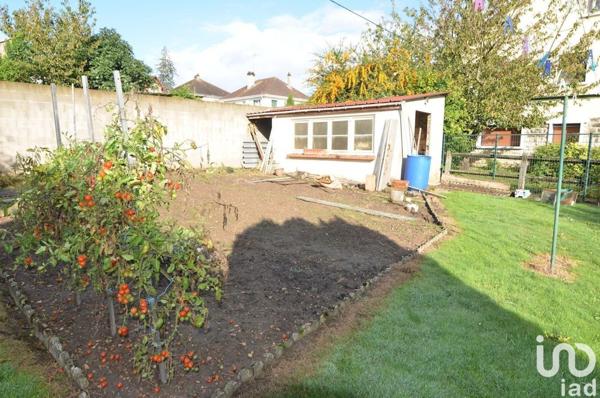 Maison 6 pièces de 116 m² à Saint-Rémy-lès-Chevreuse (78470)