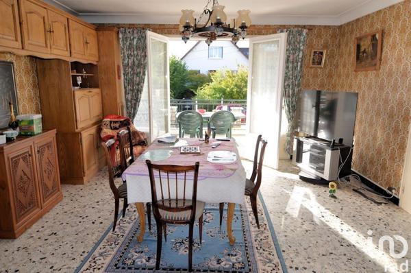 Maison 6 pièces de 116 m² à Saint-Rémy-lès-Chevreuse (78470)