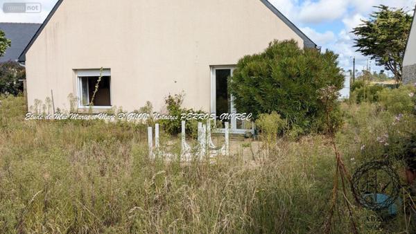 Maison individuelle à vendre à Pleumeur-Bodou dans les Côtes-d'Armor (22560), ref : VM327-22093