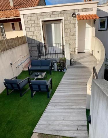 Appartement - Propriano - 3 pièces - 65.85 m² habitables - proche port de plaisance