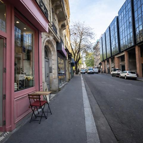 Fonds de commerce restauration - PARIS 11EME ARRONDISSEMENT (75) - emplacement n°1 fort passage