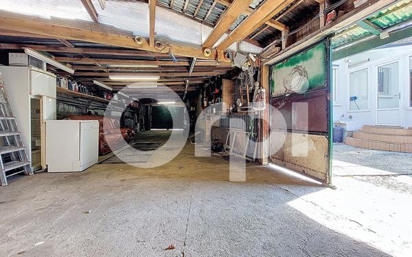 Maison à vendre    7 pièces •  Compiègne