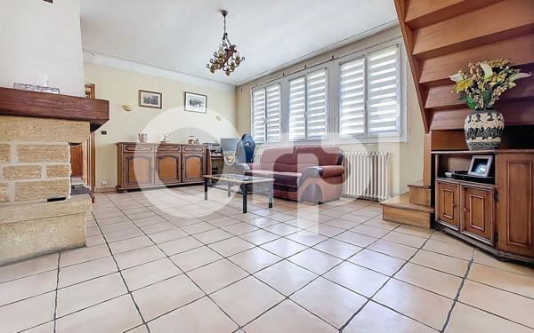 Maison à vendre    7 pièces •  Compiègne