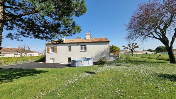 Maison familiale avec appartement indépendant 1km du centre et des plages