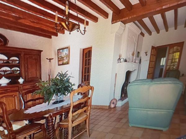 Maison familiale avec appartement indépendant 1km du centre et des plages