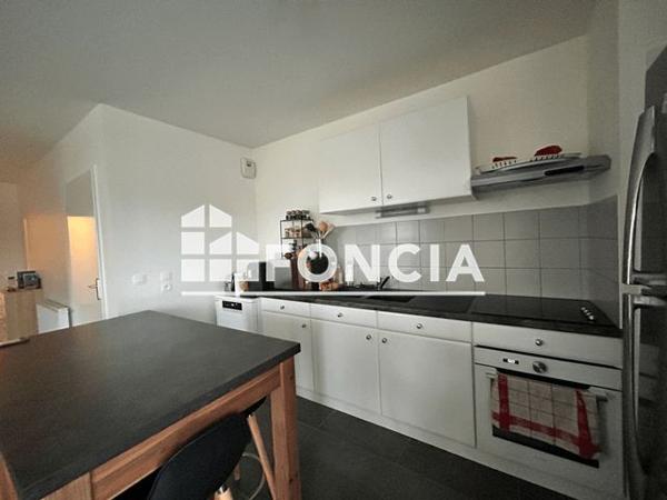 Location Appartement 3 pièces 74.56 m² - 2 BIS RUE DU NOUVEAU MONDE Grand Couronne 76530