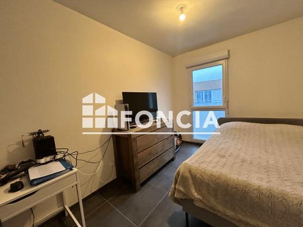 Location Appartement 3 pièces 74.56 m² - 2 BIS RUE DU NOUVEAU MONDE Grand Couronne 76530