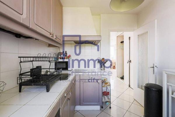 Appartement 4 pièces                                        - 38100 Grenoble Réf : 21758-IMMODEFRANCE69