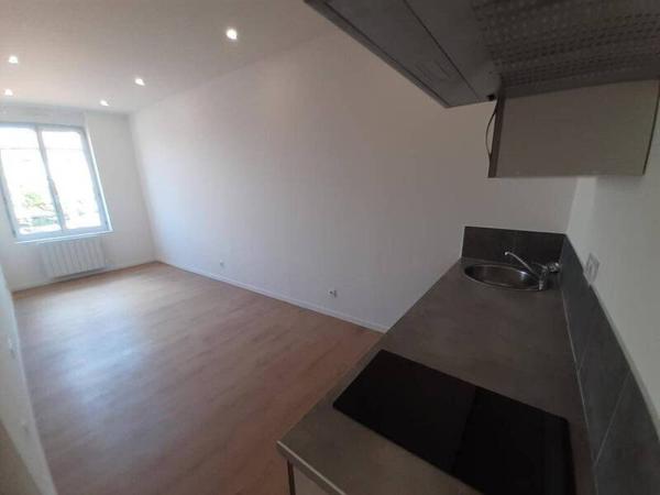 Appartement 2 pièces                                        - 69008 Lyon 8e  Arrondissement Réf : 5549