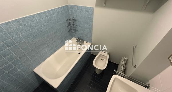 Location Studio 36.86 m² - Grenoble 38100
