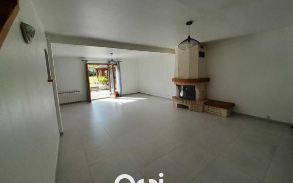 Maison à vendre    7 pièces •  Saint-Fargeau-Ponthierry