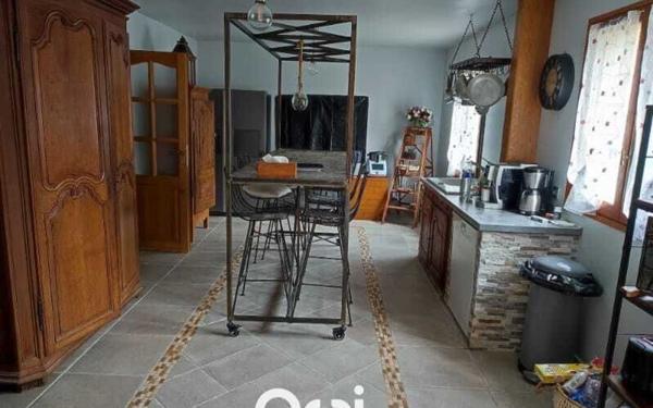 Maison à vendre    7 pièces •  Saint-Fargeau-Ponthierry