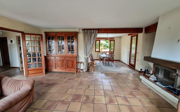 Maison à vendre    6 pièces • 190 m2 Aigremont