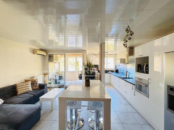 OFF MARKET À vendre : Appartement 3 pièces à Martigues