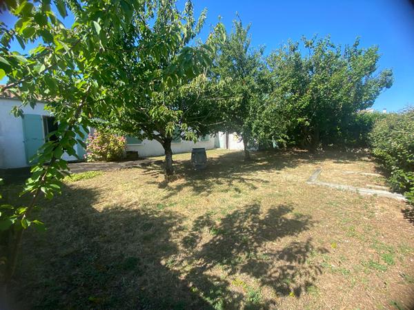 MAISON A VENDRE LAGORD 4 CHAMBRES , JARDIN, GARARGE , Lagord MAISON A VENDRE LAGORD 4 CHAMBRES , JARDIN, GARARGE , Lagord