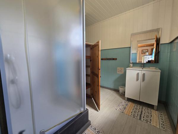 🏠 À VENDRE : GÎTE TOURISTIQUE STRATÉGIQUE – SALAZIE (97433)