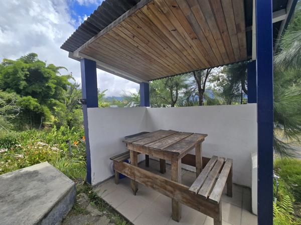 🏠 À VENDRE : GÎTE TOURISTIQUE STRATÉGIQUE – SALAZIE (97433)