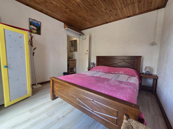 🏠 À VENDRE : GÎTE TOURISTIQUE STRATÉGIQUE – SALAZIE (97433)
