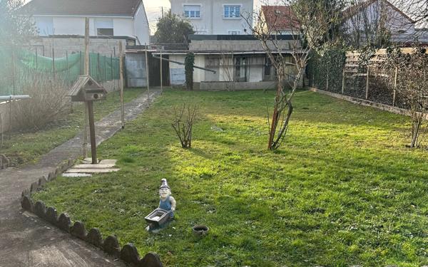 Maison à vendre    3 pièces •  Corbeil-Essonnes