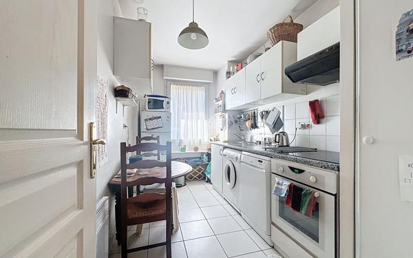 Appartement à vendre    2 pièces • 49 m2 Charenton-le-Pont