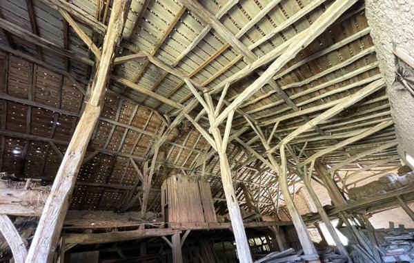 Propriete à vendre 16 pièces proche de BARBEZIEUX SAINT HILAIRE (16) sur 8.5 ha