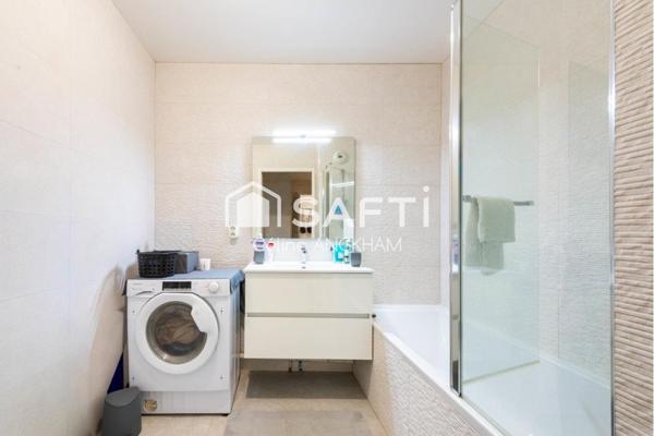 Localisation proche RER, appartement récent, aucun travaux à prévoir