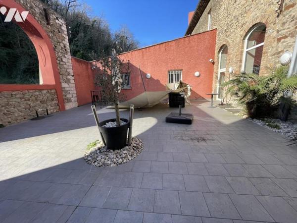 Un ensemble immobilier