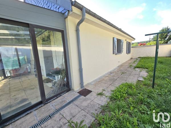 Maison 4 pièces de 82 m² à Raucourt-et-Flaba (08450)