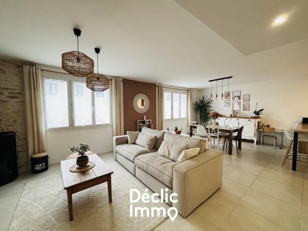 Vente maison de ville Aytre, 106m² 4 pièces 390 000€ avec terrasse